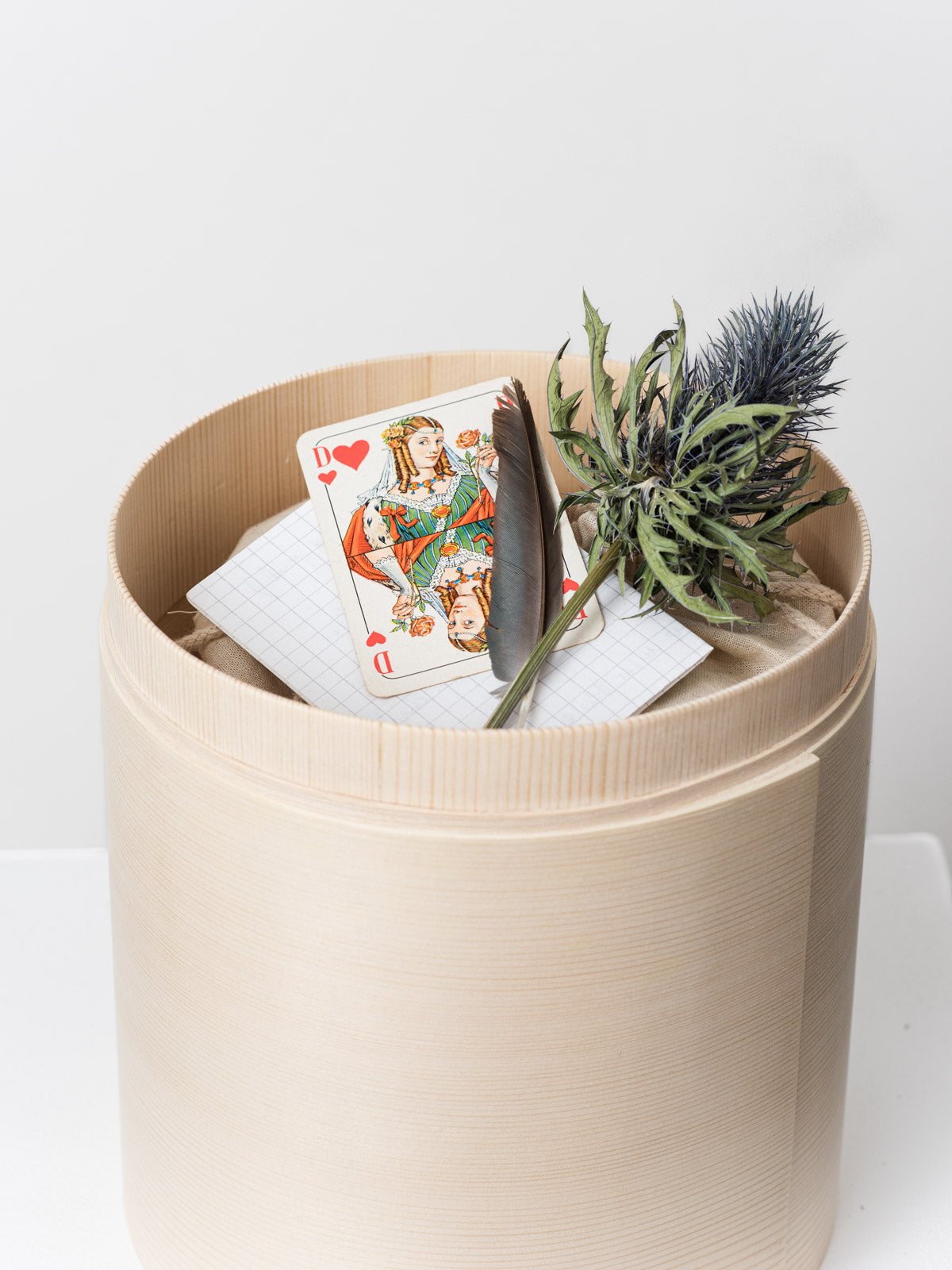 abbaubare Holzurne Hoyah, FriedWald zertifiziert, persönliche Urnenbeigabe