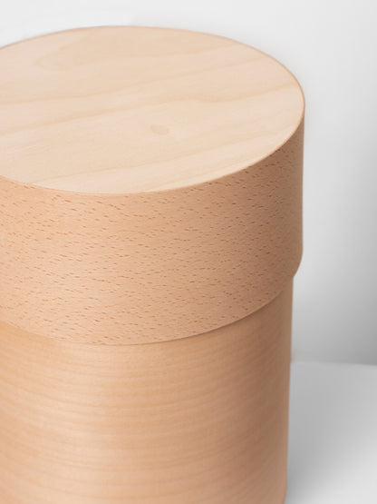 Detailbild, abbaubare Urne aus Buchenspan, Holzurne, individualisierbar