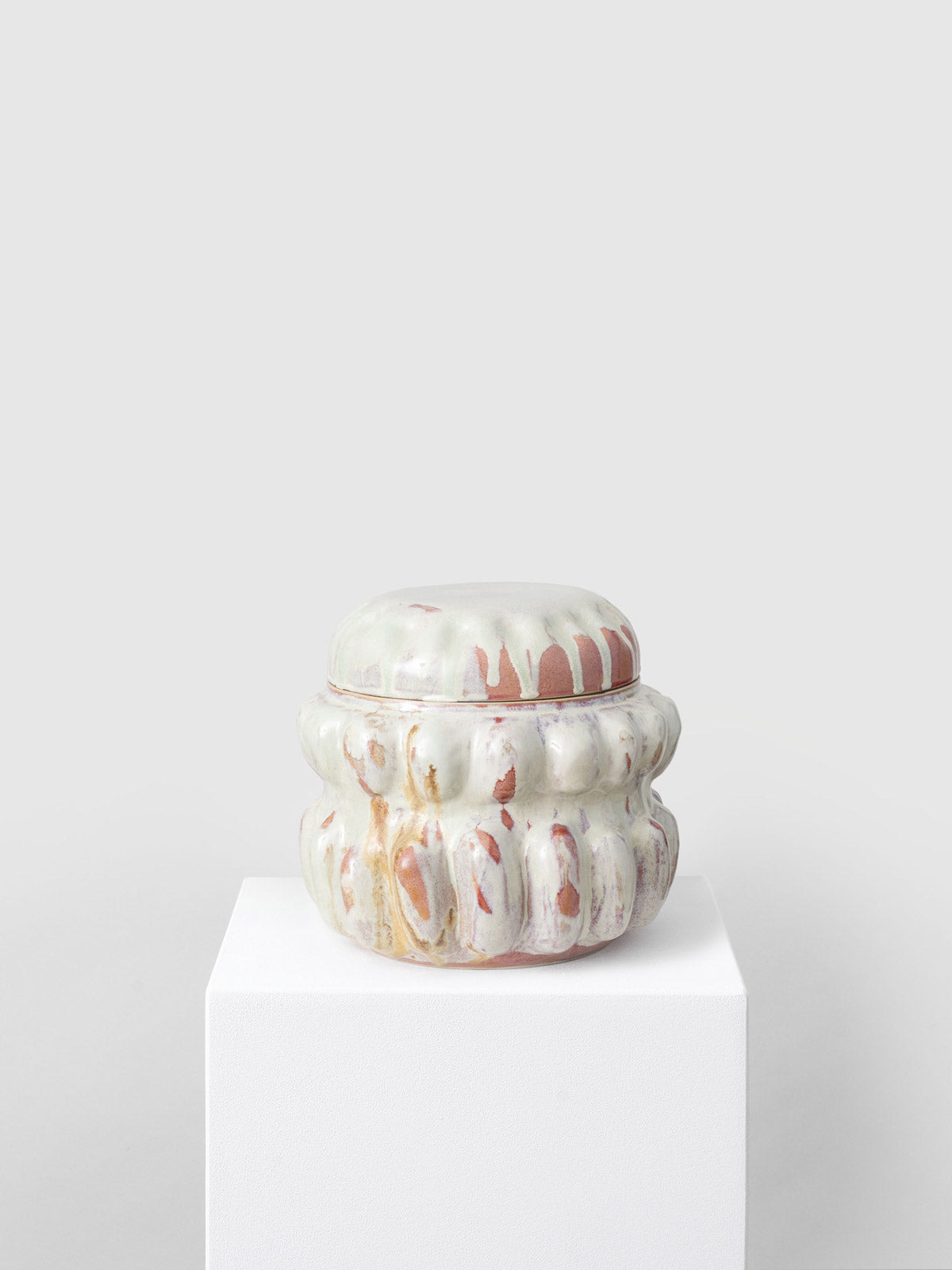 Moderne Design Urnen aus nachhaltigen Materialien – urnique